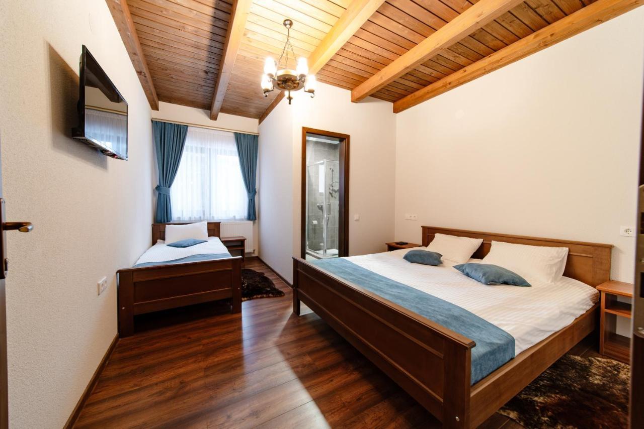 Transylvanian Relax House Lupeni  エクステリア 写真