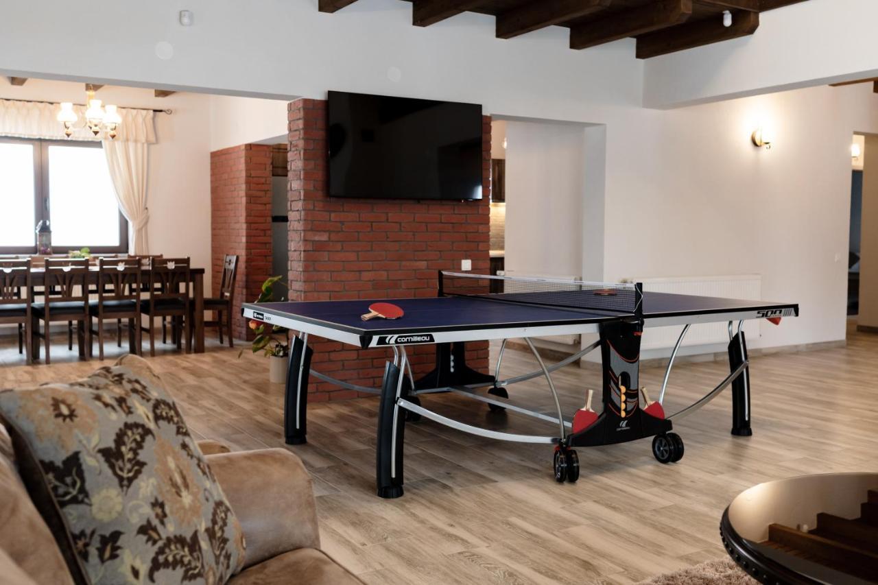 Transylvanian Relax House Lupeni  エクステリア 写真